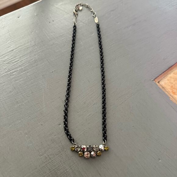 Sabika Crystal Pendant Black Chainlink Necklace - Picture 2 of 9